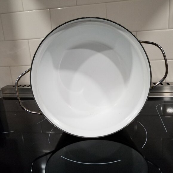 Cathrineholm 5 qt Yellow Lotus Design - Picture 3 of 5